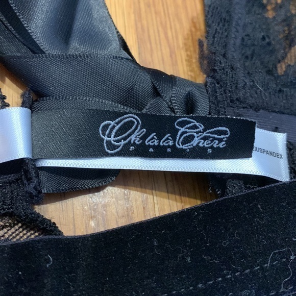 NWOT Oh La La Cheri black velvet ruffle and lace bra set - Picture 7 of 8